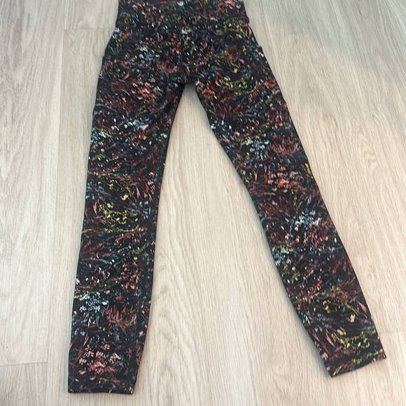 Lululemon Leggings - Invigorate High Rise-Foliage Overlay Multi - Picture 9 of 12